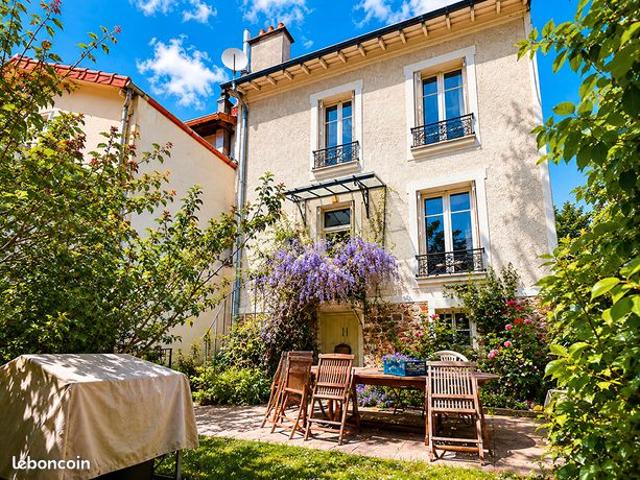 Maison 7 pièces 115 m²