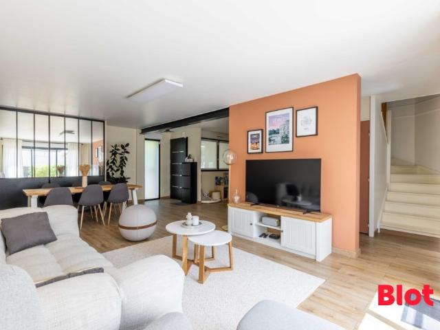 Maison 7 pièces 117 m²