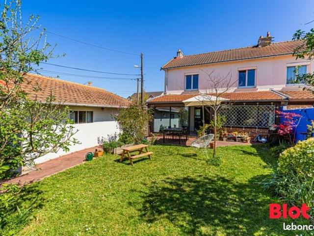 Maison 7 pièces 117 m²