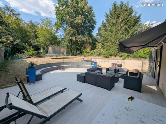 Maison 7 pièces 120 m²