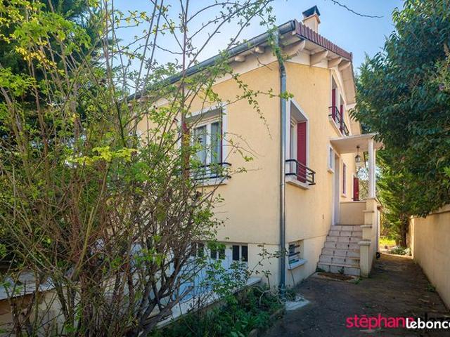 Maison 7 pièces 110 m²