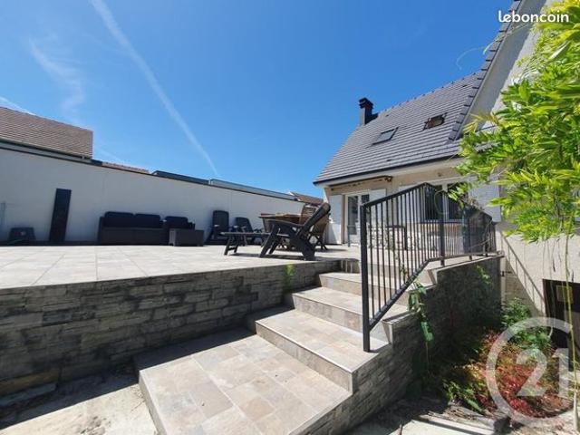 Maison 7 pièces 110 m²