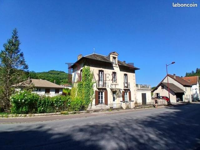Maison 7 pièces 110 m²