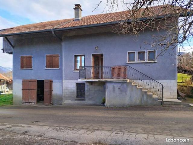 Maison 7 pièces 110 m²