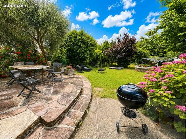 Maison 7 pièces 111 m²