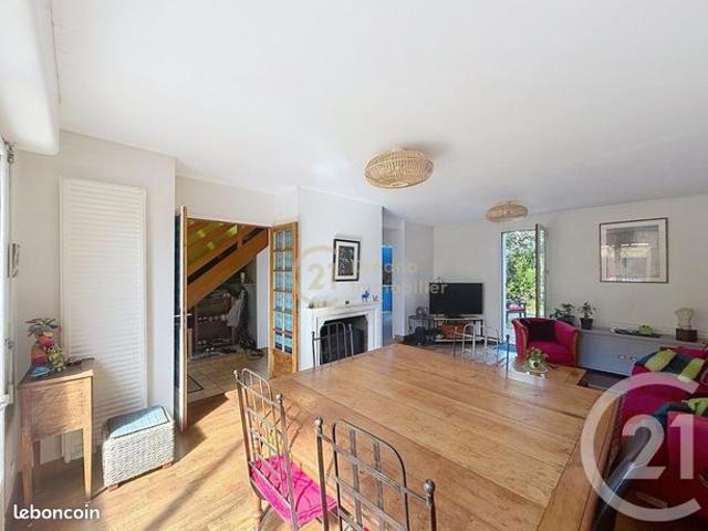 Maison 7 pièces 112 m²