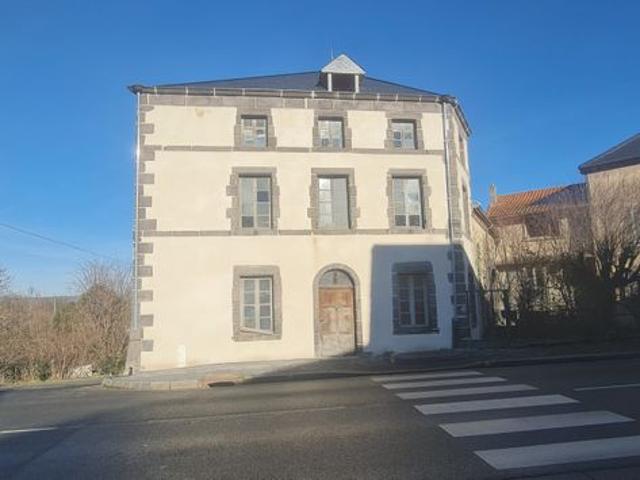 Maison 7 pièces 112 m²