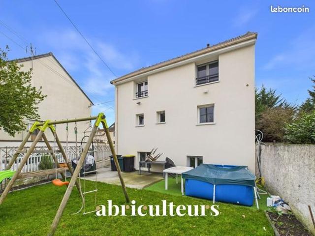Maison 7 pièces 112 m²