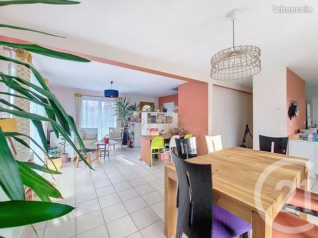 Maison 7 pièces 125 m²