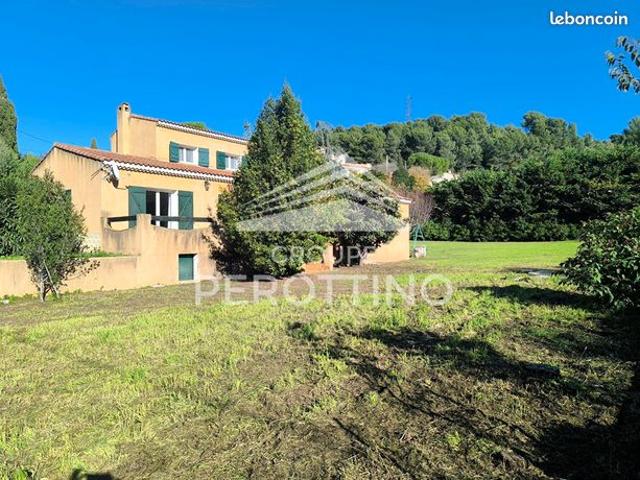 Maison 7 pièces 126 m²