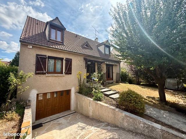 Maison 7 pièces 126 m²