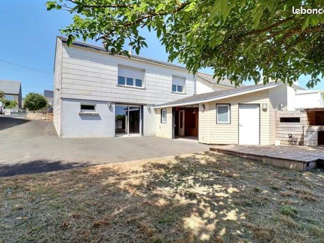 Maison 7 pièces 126 m²