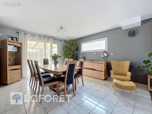 Maison 7 pièces 126 m²