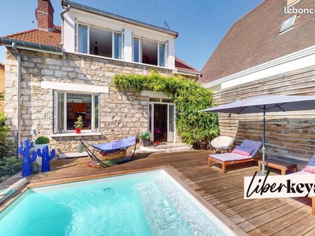 Maison 7 pièces 127 m²