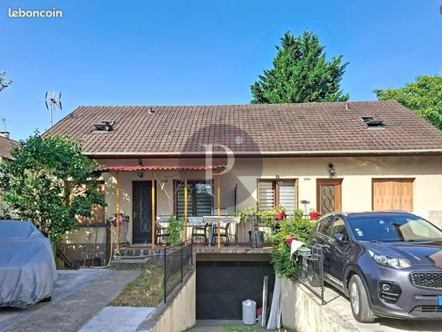 Maison 7 pièces 163 m²
