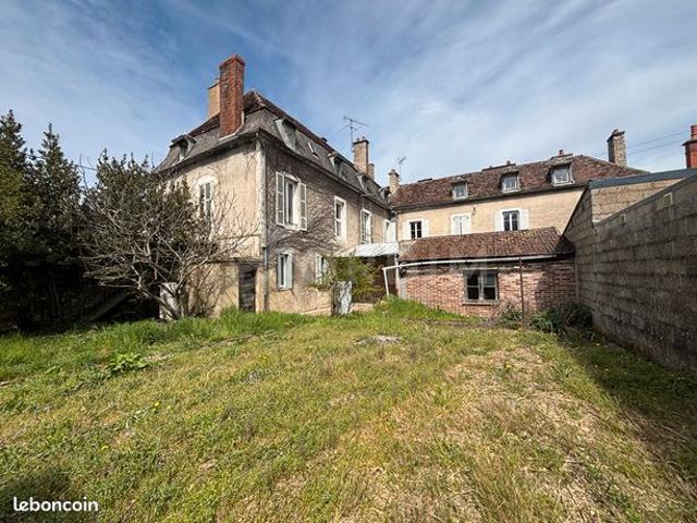 Maison 7 pièces 193 m²