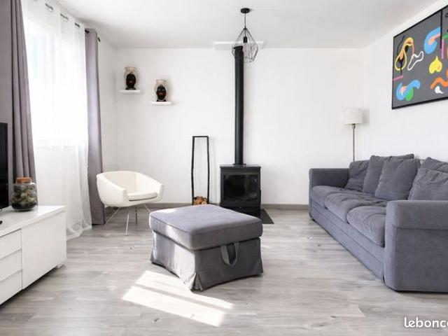 Maison 7 pièces 120 m²