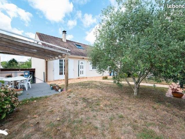 Maison 7 pièces 120 m²