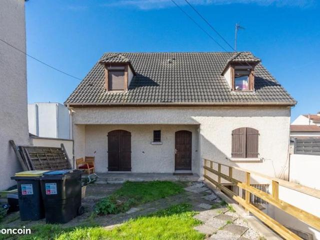 Maison 7 pièces 120 m²