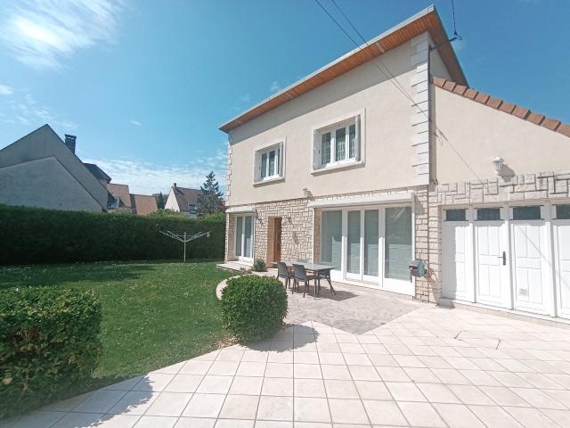 Maison 7 pièces 120 m²