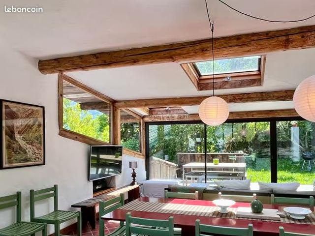 Maison 7 pièces 120 m²