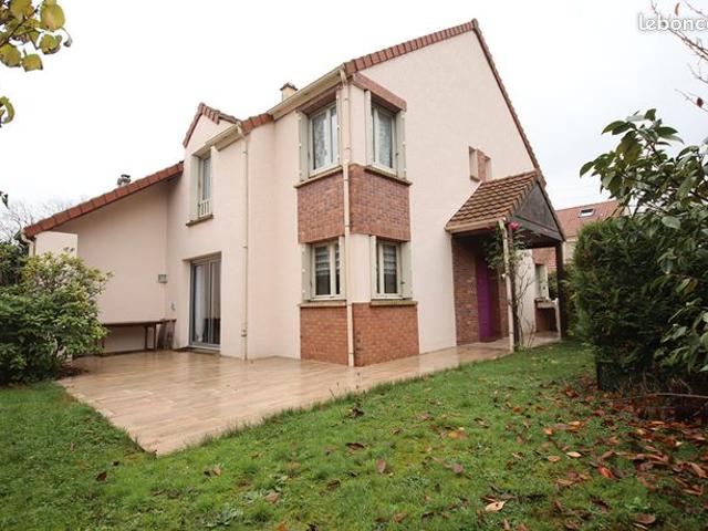 Maison 7 pièces 120 m²