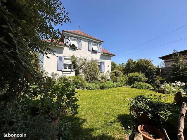 Maison 7 pièces 120 m²