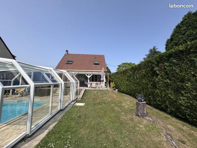 Maison 7 pièces 140 m²