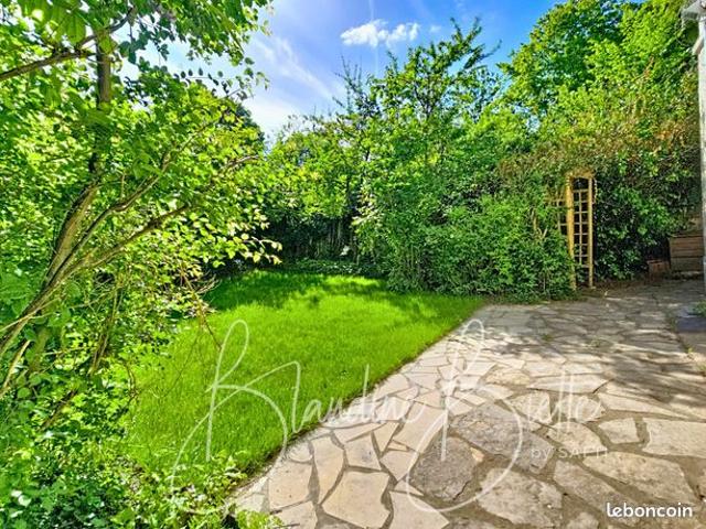 Maison 7 pièces 120 m²