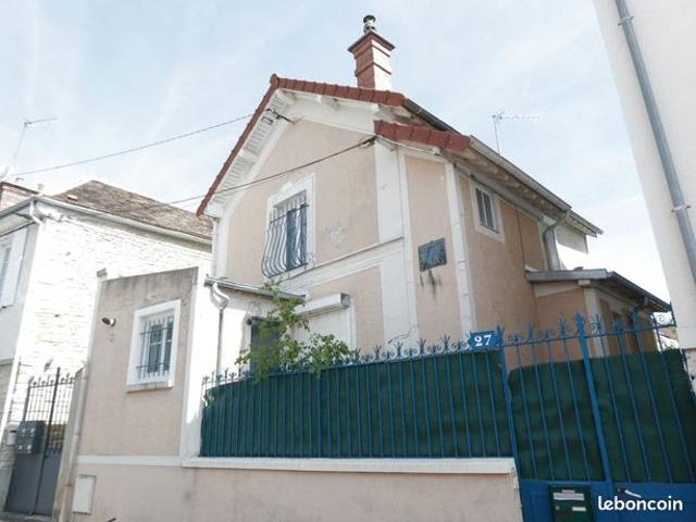 Maison 7 pièces 120 m²