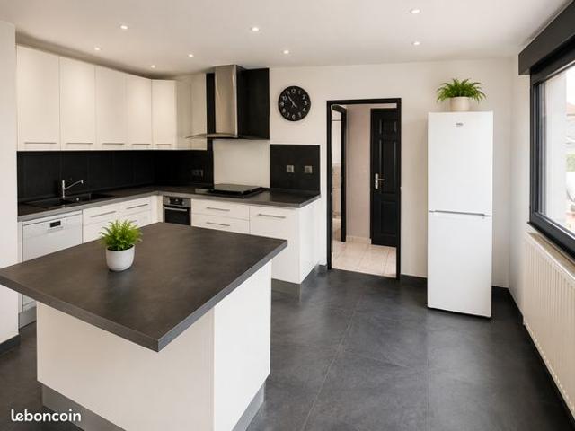 Maison 7 pièces 120 m²