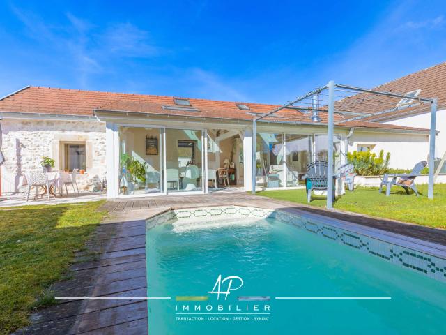 Maison 7 pièces 120 m²