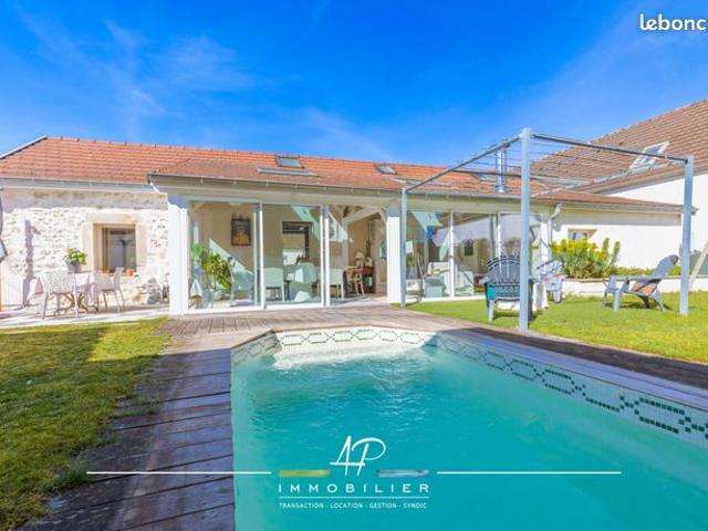 Maison 7 pièces 120 m²