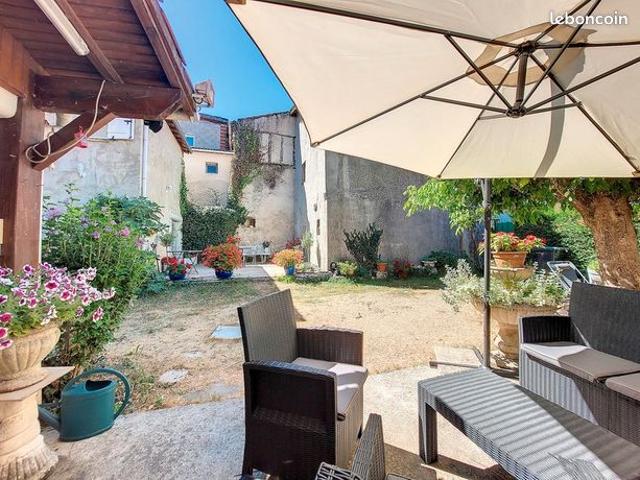 Maison 7 pièces 120 m²