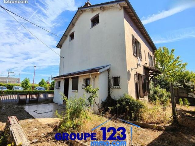 Maison 7 pièces 121 m²