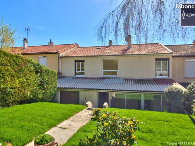 Maison 7 pièces 121 m²