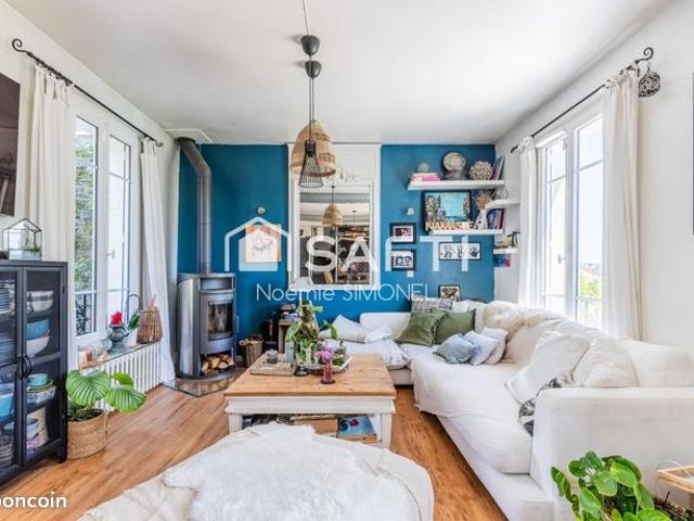 Maison 7 pièces 121 m²