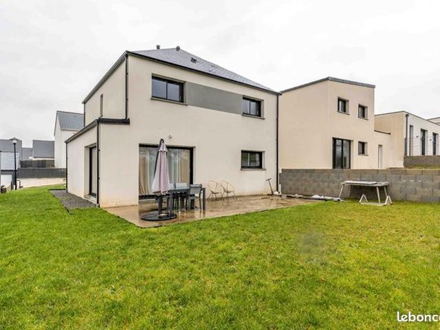 Maison 7 pièces 121 m²