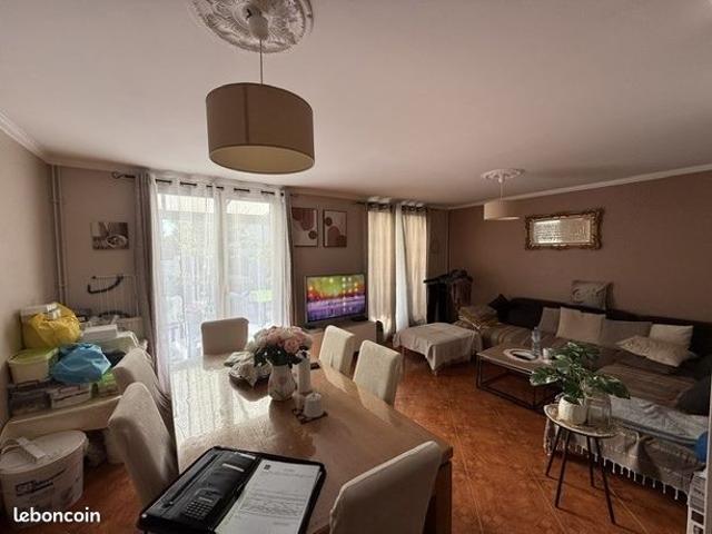 Maison 7 pièces 121 m²