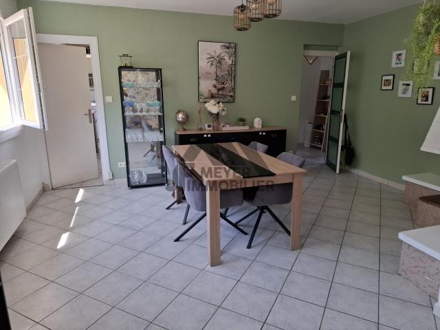 Maison 7 pièces 121 m²