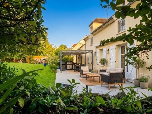 Maison 7 pièces 121 m²