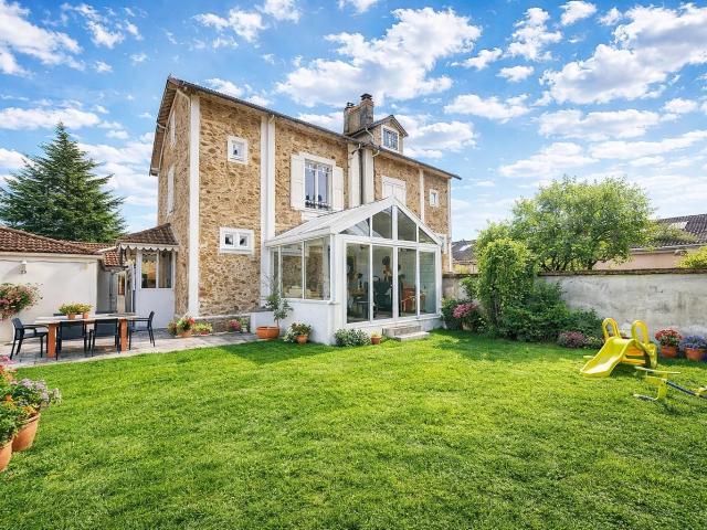 Maison 7 pièces 121 m²
