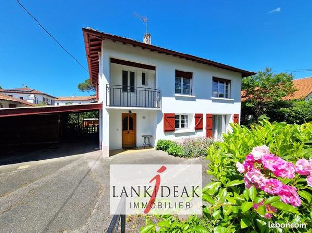Maison 7 pièces 121 m²