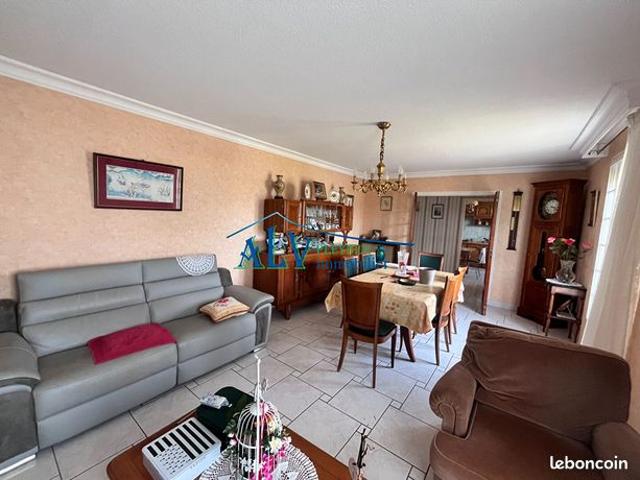 Maison 7 pièces 121 m²