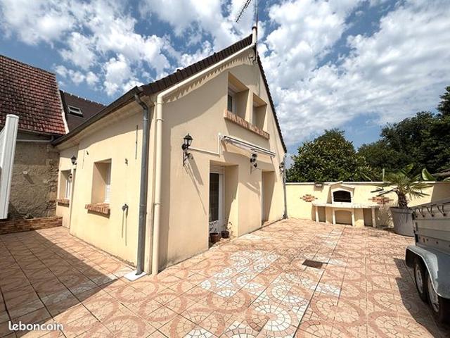 Maison 7 pièces 121 m²