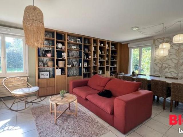 Maison 7 pièces 122 m²