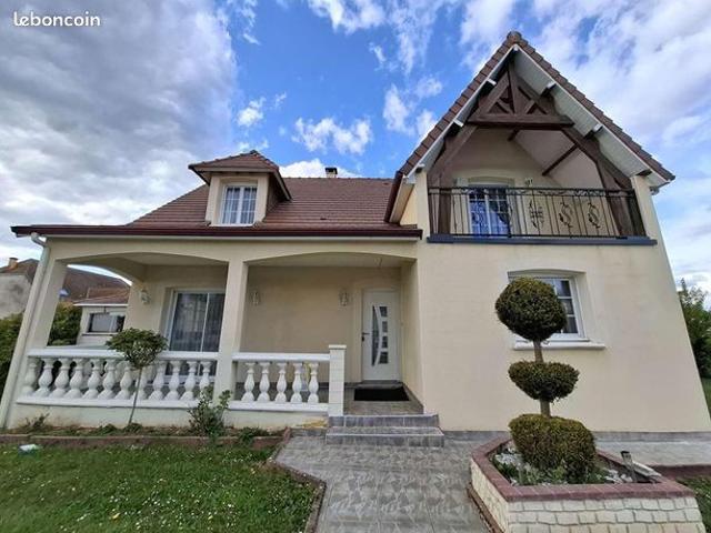 Maison 7 pièces 122 m²