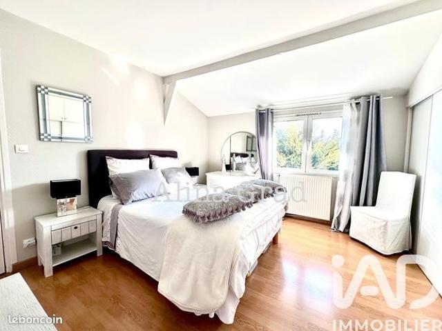 Maison 7 pièces 122 m²