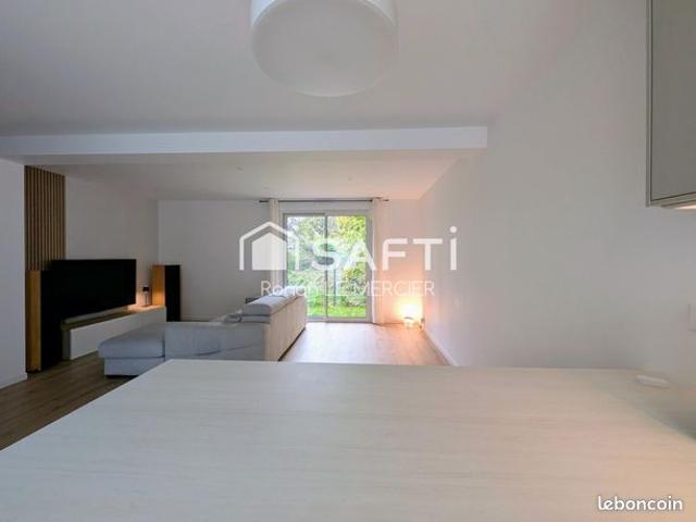 Maison 7 pièces 122 m²
