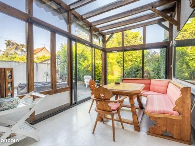 Maison 7 pièces 140 m²